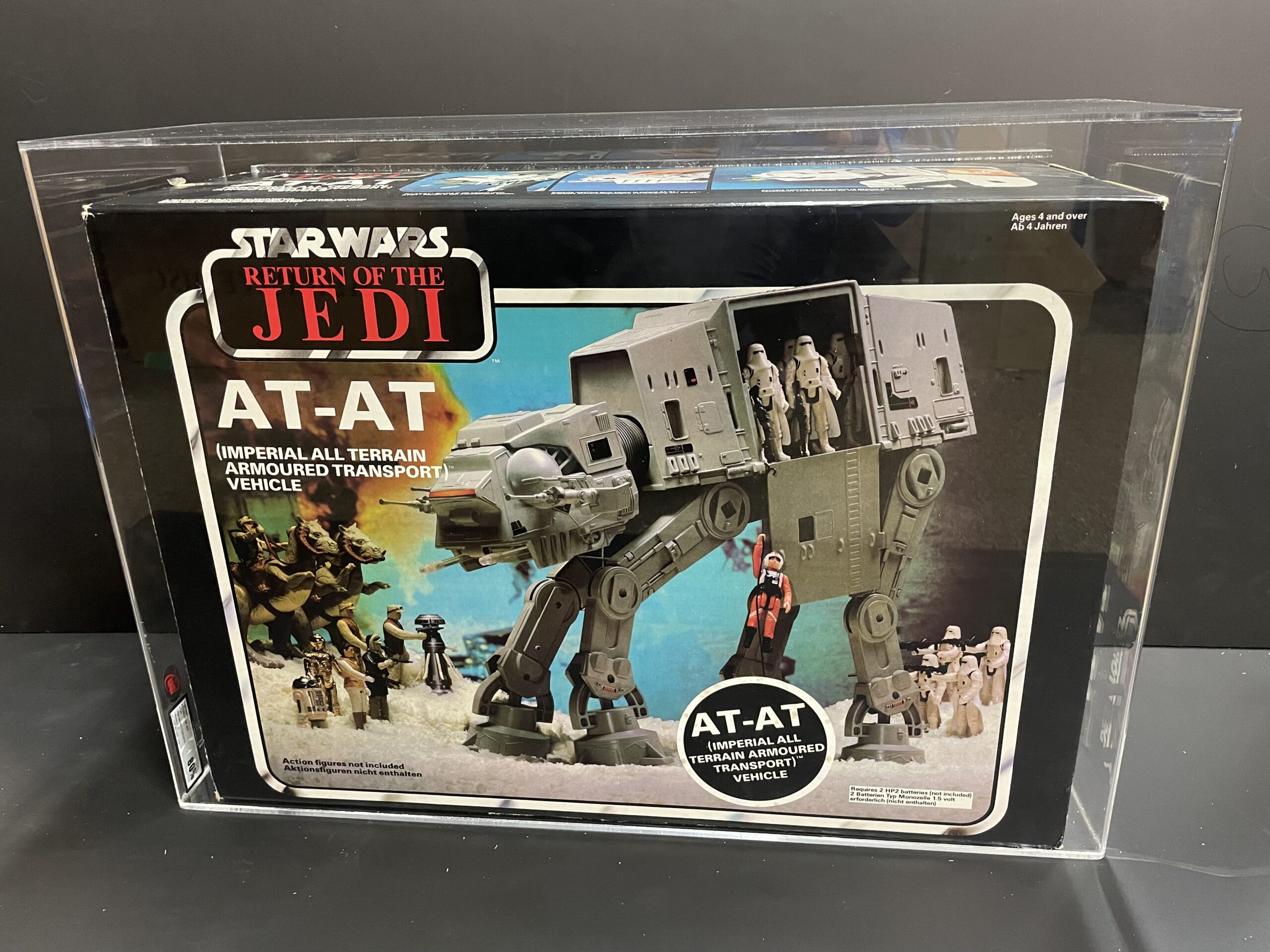 STAR WARS BOXED AT-AT GRADING