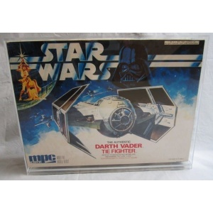 DARTH VADERS TIE FIGHTER MODEL KIT SLIDE BOTTOM DISPLAY CASE